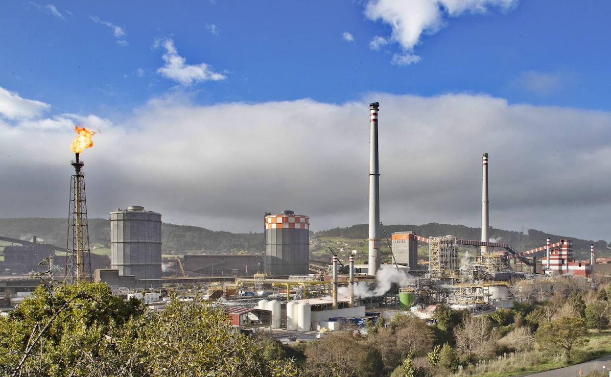 Instalaciones de Arcelor en Gijón, que se beneficiarán junto a las del resto de Asturias de las importantes ayudas.