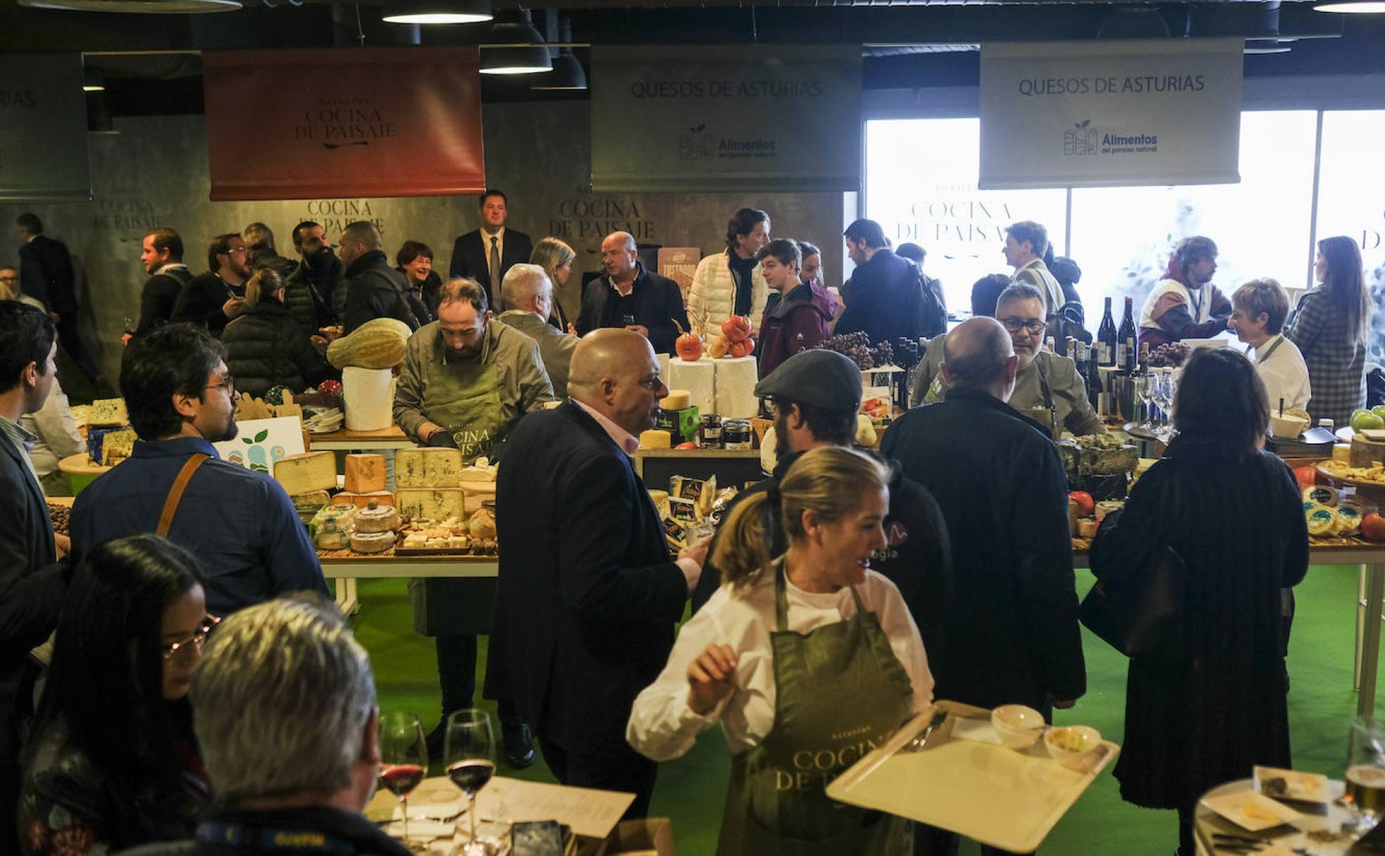 Los Alimentos del Paraíso y los embajadores de 'Cocina de paisaje' atendieron el comedor vip de Madrid Fusión 2023. 