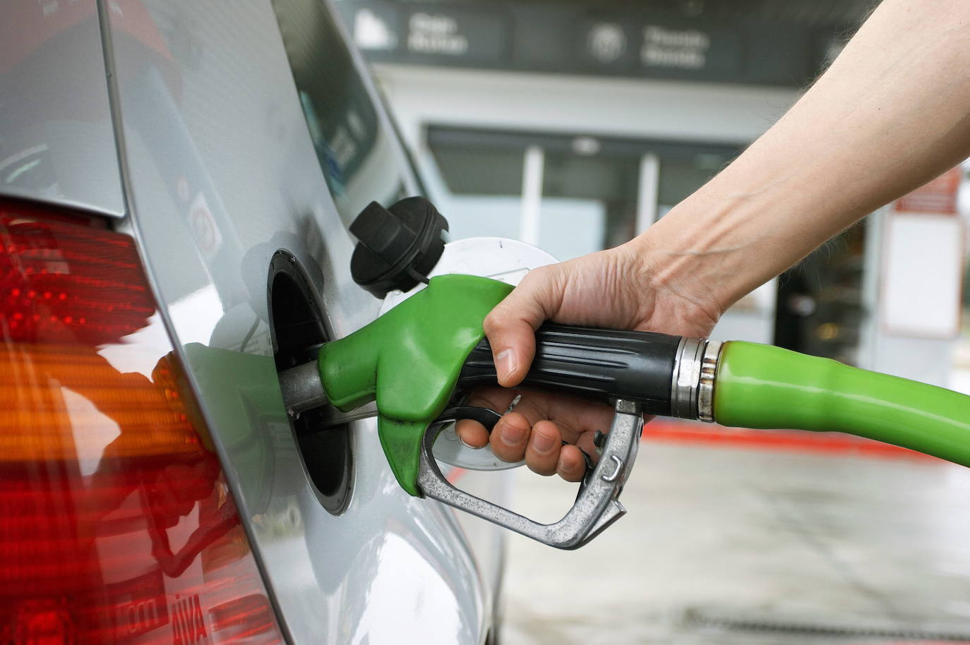 Nuevo precio de la gasolina y del diésel: cuánto cuesta repostar esta semana