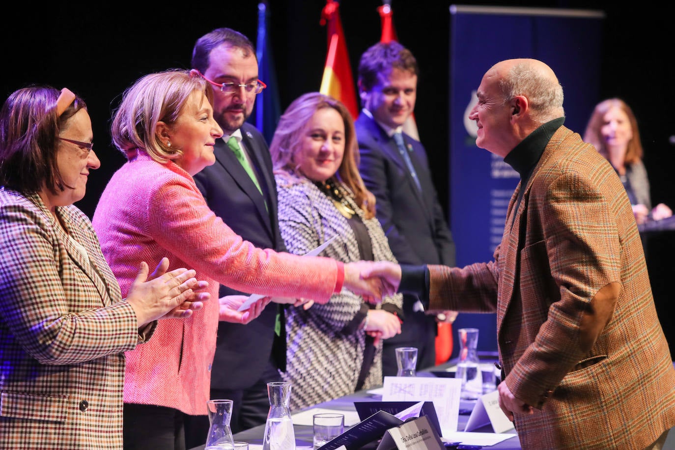 Fotos: Asturias homenajea a 53 estudiantes, premiados por su esfuerzo personal y académico