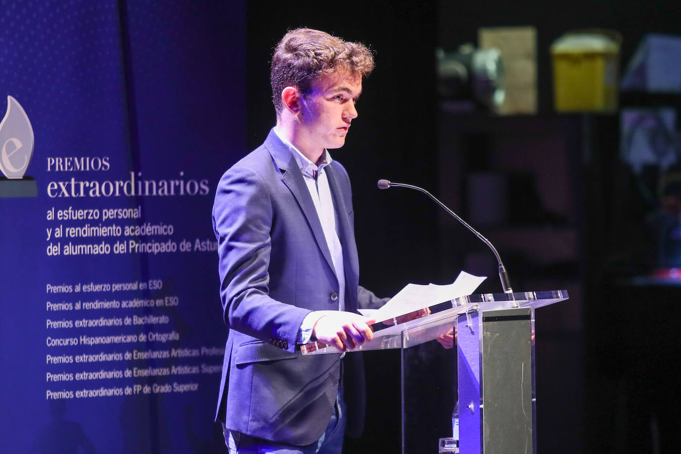 Fotos: Asturias homenajea a 53 estudiantes, premiados por su esfuerzo personal y académico