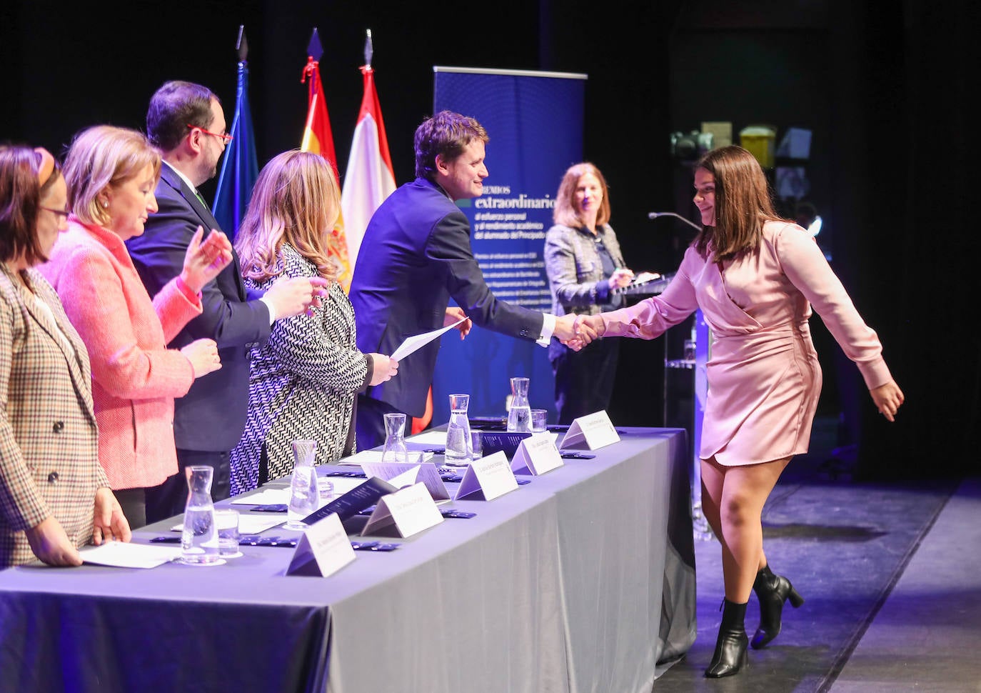 Fotos: Asturias homenajea a 53 estudiantes, premiados por su esfuerzo personal y académico