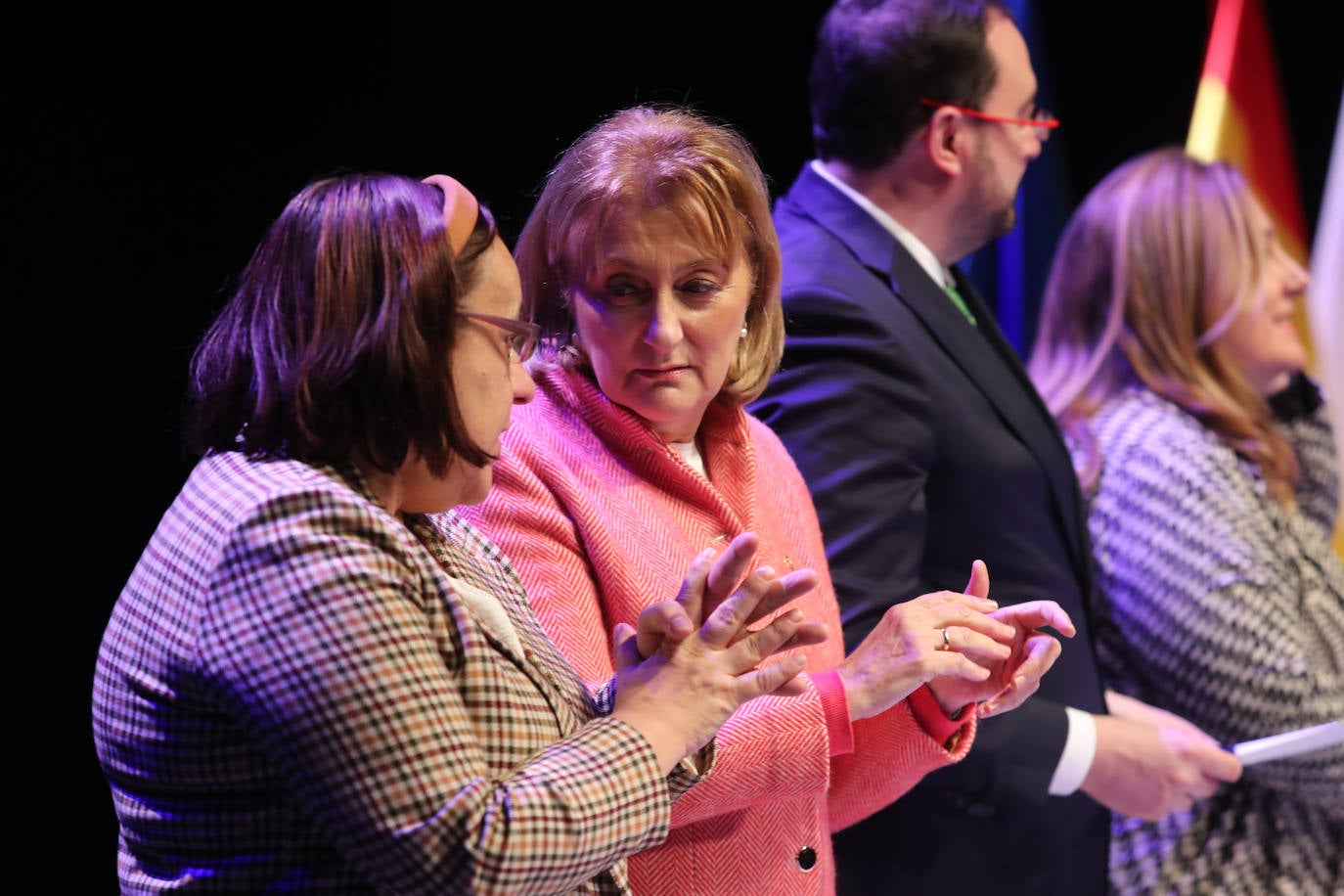 Fotos: Asturias homenajea a 53 estudiantes, premiados por su esfuerzo personal y académico