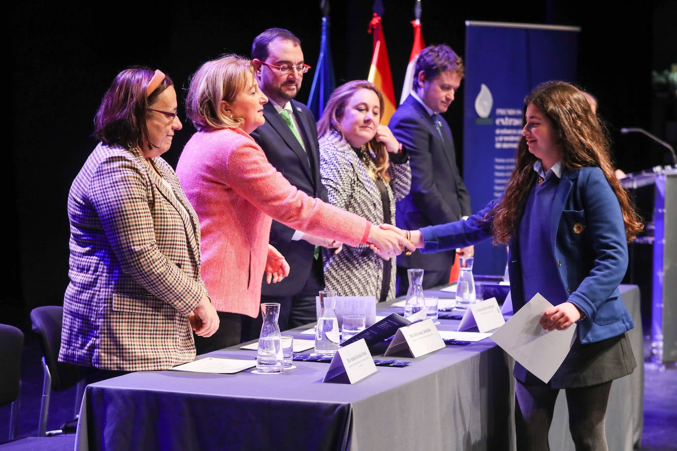 Fotos: Asturias homenajea a 53 estudiantes, premiados por su esfuerzo personal y académico