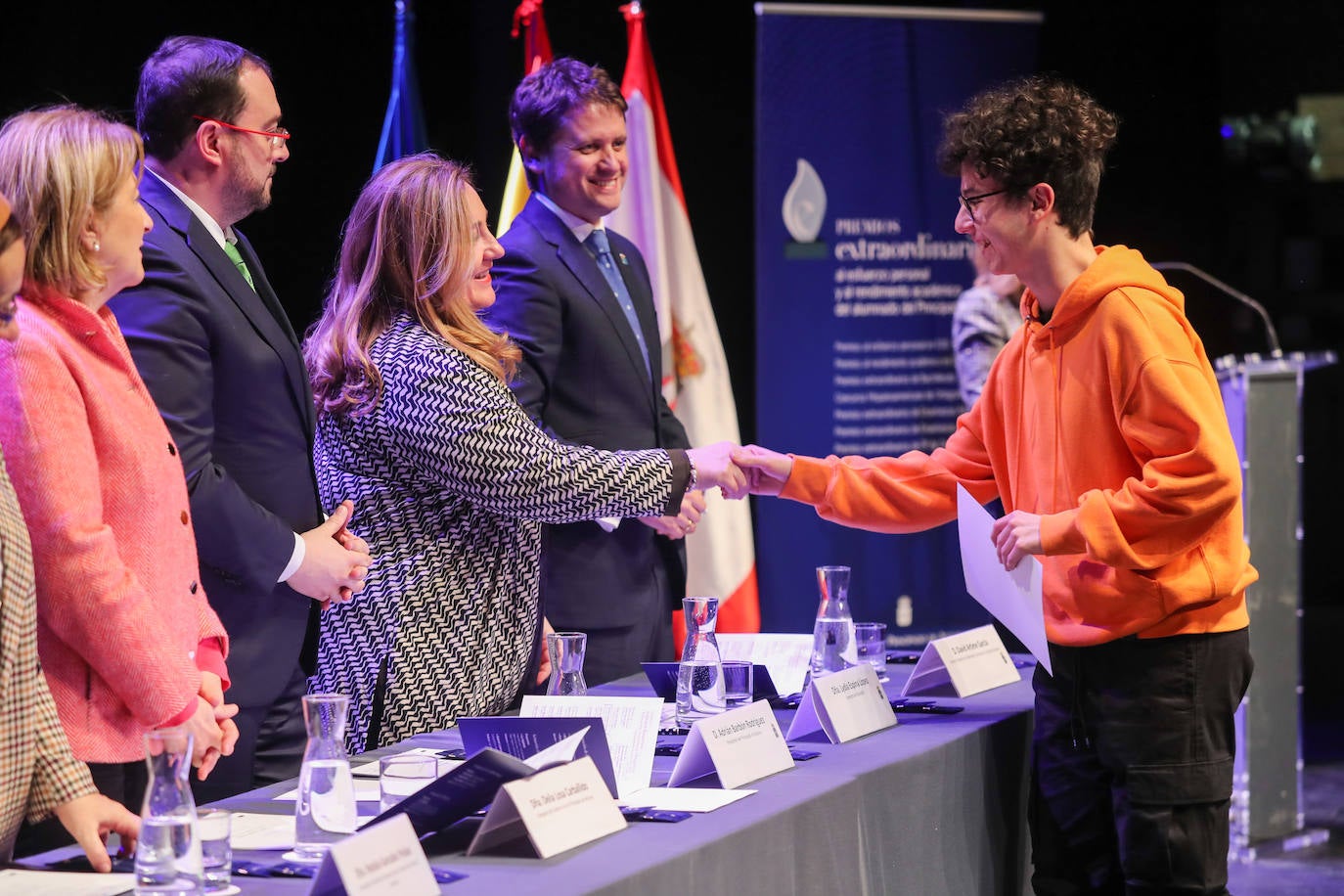 Fotos: Asturias homenajea a 53 estudiantes, premiados por su esfuerzo personal y académico