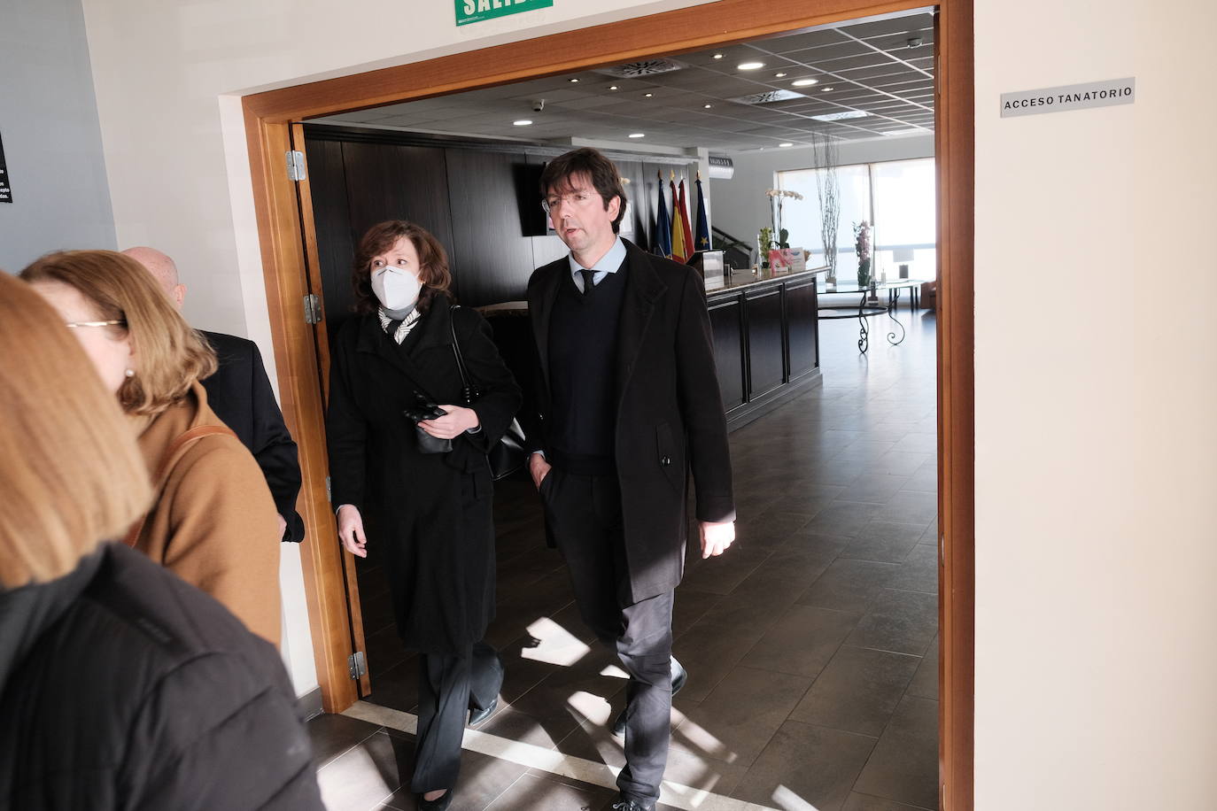 Fotos: Emotivo adiós al economista asturiano Juan Velarde