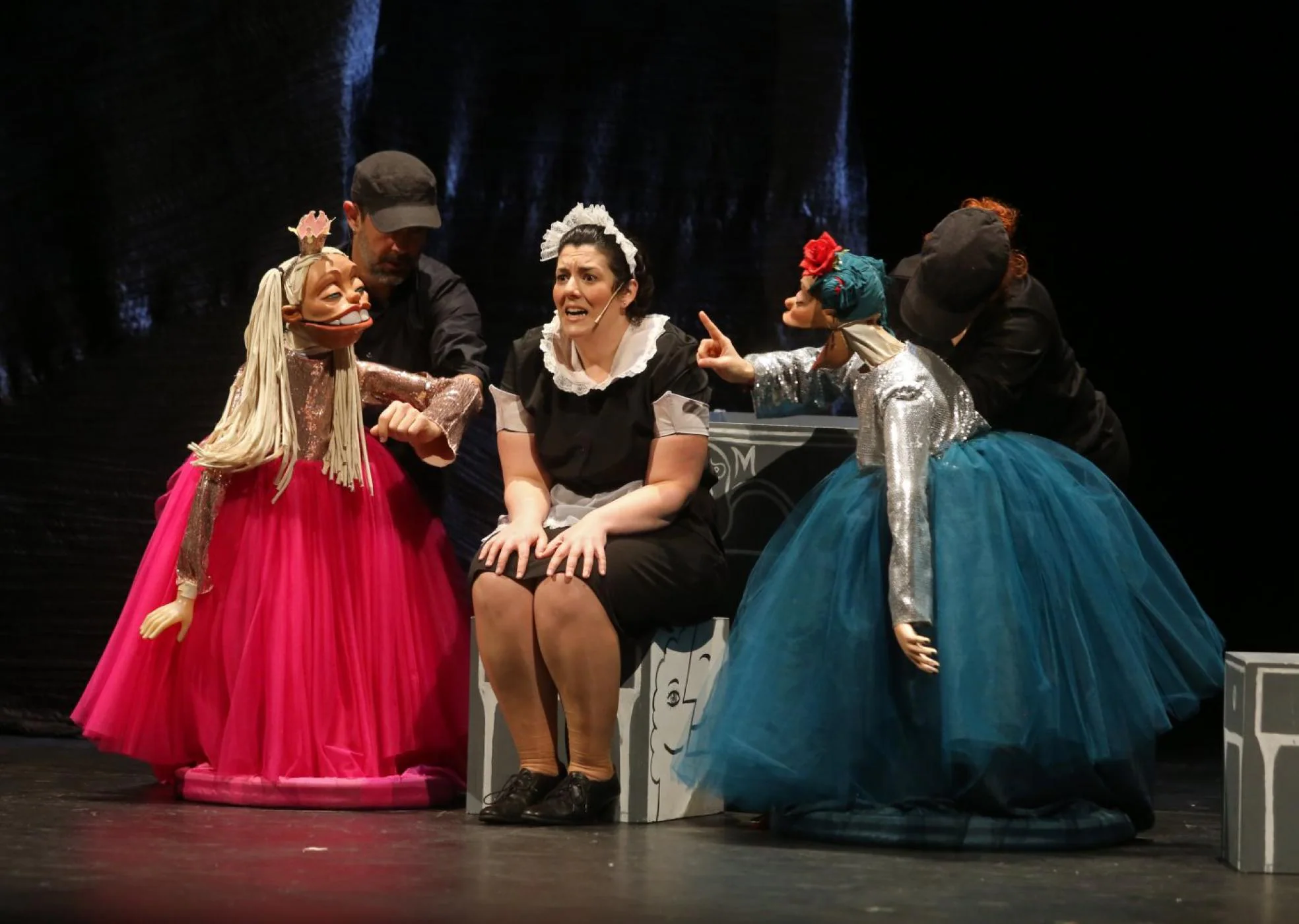 La Cenicienta para atraer al público más joven a la ópera | El Comercio:  Diario de Asturias