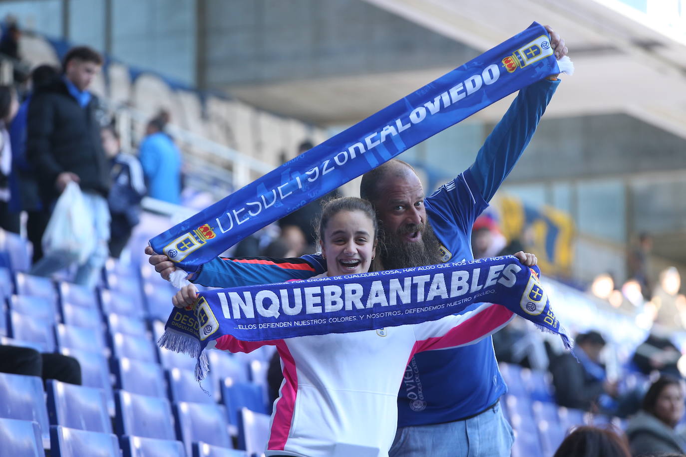 Fotos: ¿Estuviste en el Real Oviedo - Burgos? ¡Búscate en el Carlos Tartiere!