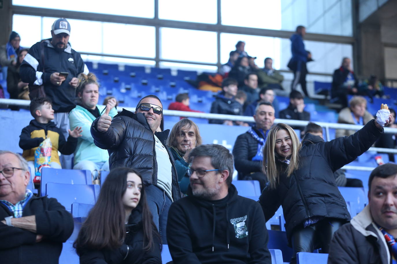 Fotos: ¿Estuviste en el Real Oviedo - Burgos? ¡Búscate en el Carlos Tartiere!