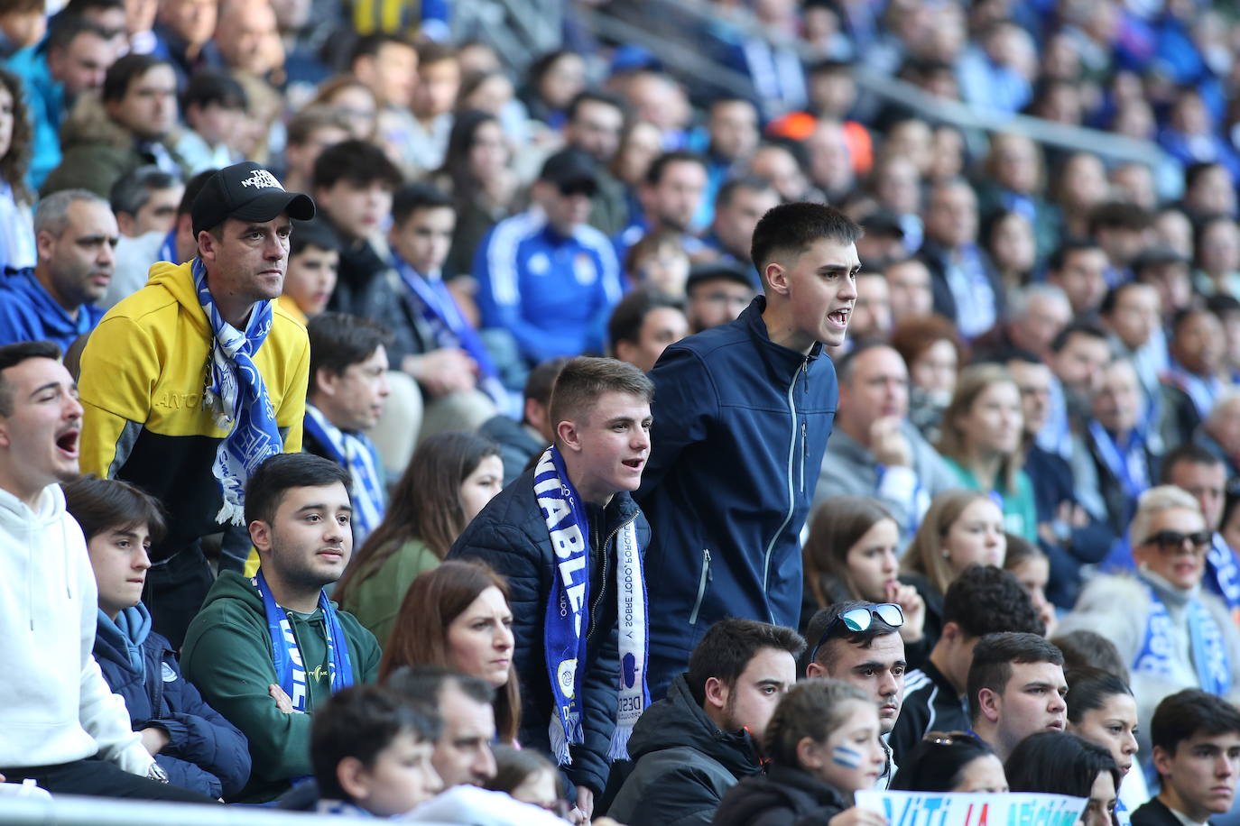 Fotos: ¿Estuviste en el Real Oviedo - Burgos? ¡Búscate en el Carlos Tartiere!