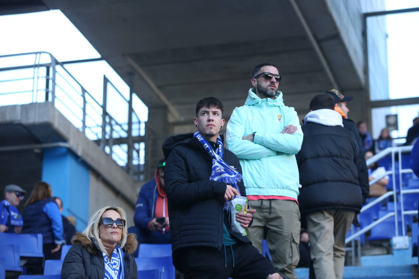 Fotos: ¿Estuviste en el Real Oviedo - Burgos? ¡Búscate en el Carlos Tartiere!