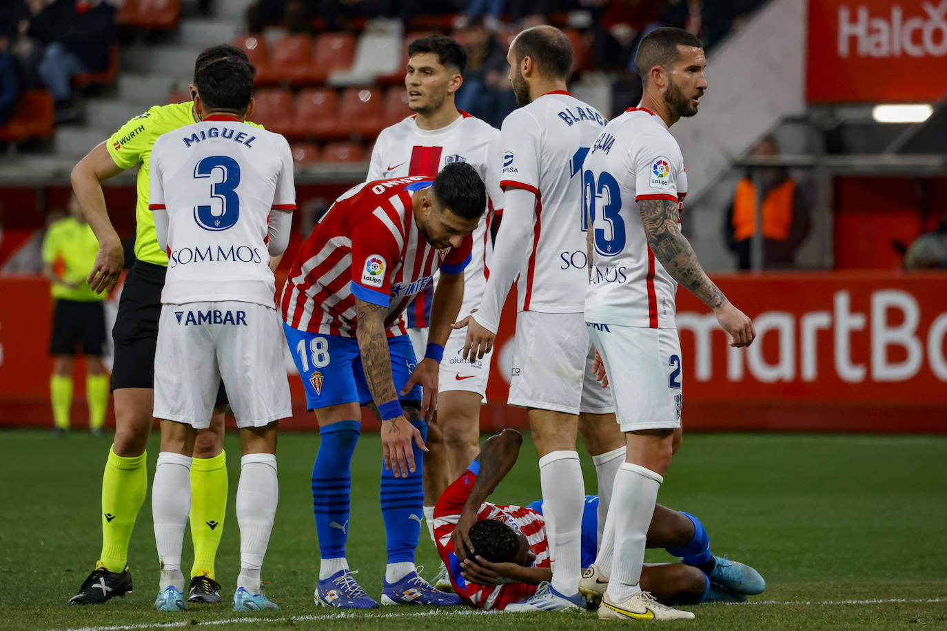 Fotos: Las mejores imágenes del Sporting 1-1 Huesca