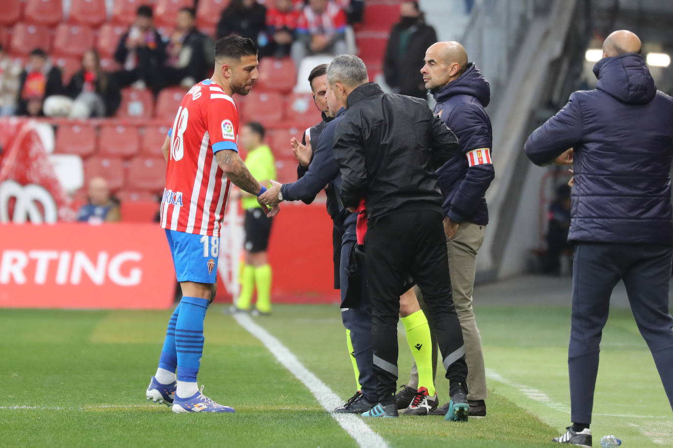 Fotos: Las mejores imágenes del Sporting 1-1 Huesca