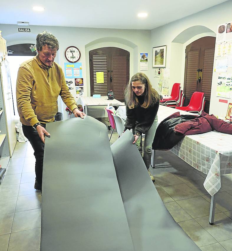 La pareja se aloja en el albergue municipal. pablo nosti