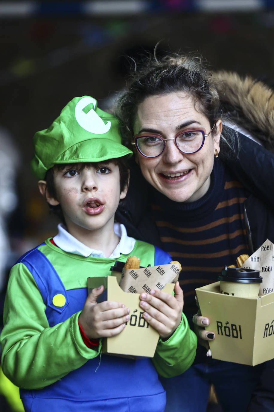 Fotos: El carnaval más colorido en los colegios asturianos