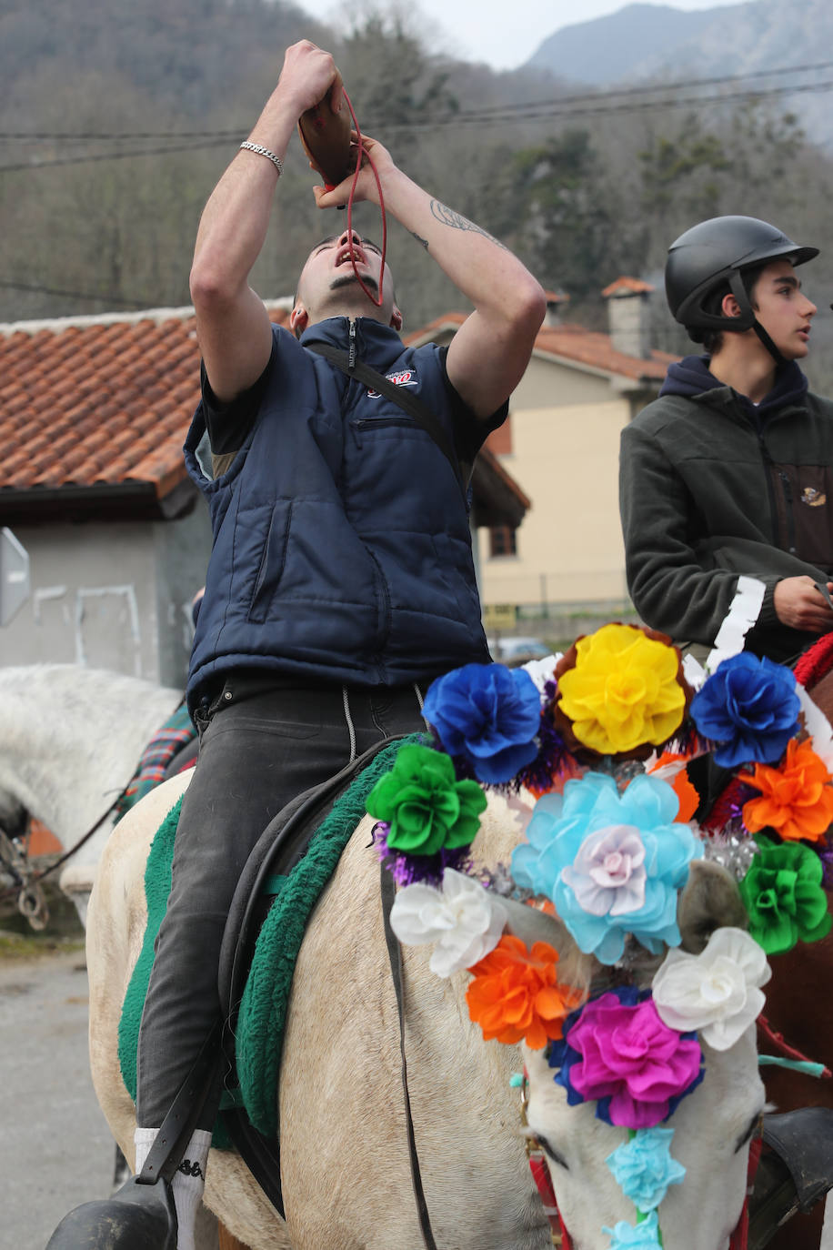 Fotos: Nuria Cueto, primera aguinaldera de Cazo