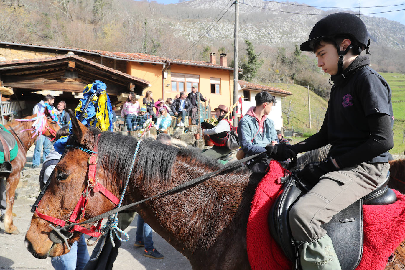 Fotos: Nuria Cueto, primera aguinaldera de Cazo