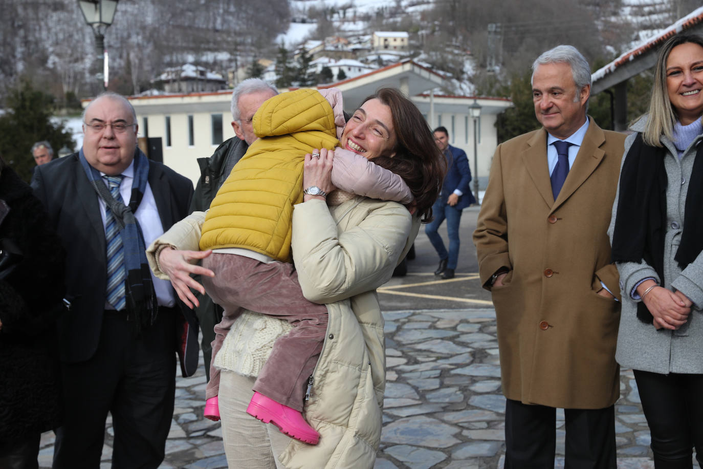 Fotos: La ministra de Justicia visita el concejo de Caso