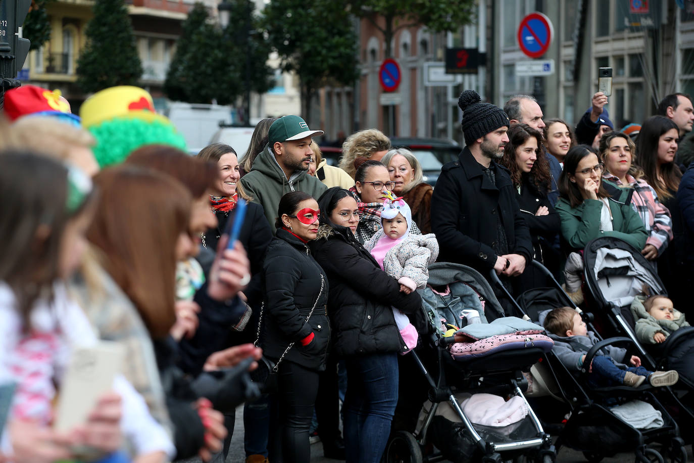 Fotos: Derroche de color y diversión en el carnaval de Oviedo