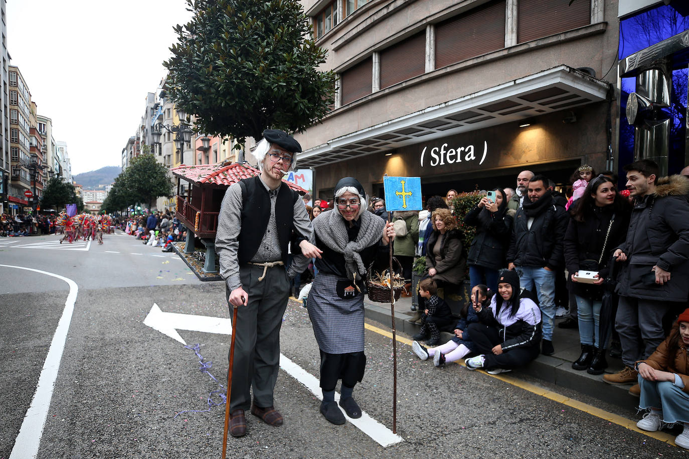 Fotos: Derroche de color y diversión en el carnaval de Oviedo