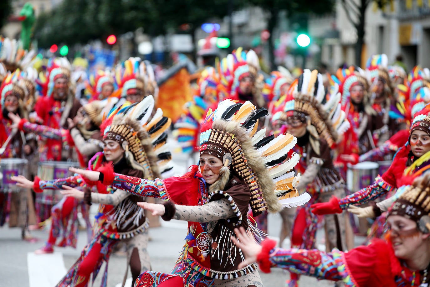 Fotos: Derroche de color y diversión en el carnaval de Oviedo