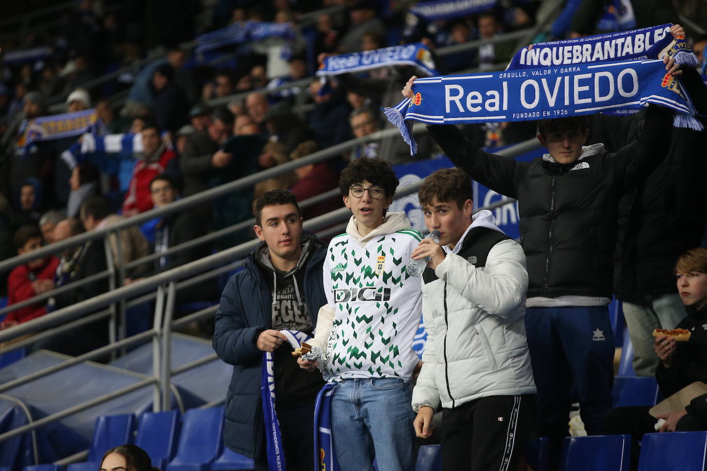 Fotos: ¿Estuviste en el Real Oviedo - Albacete? ¡Búscate!