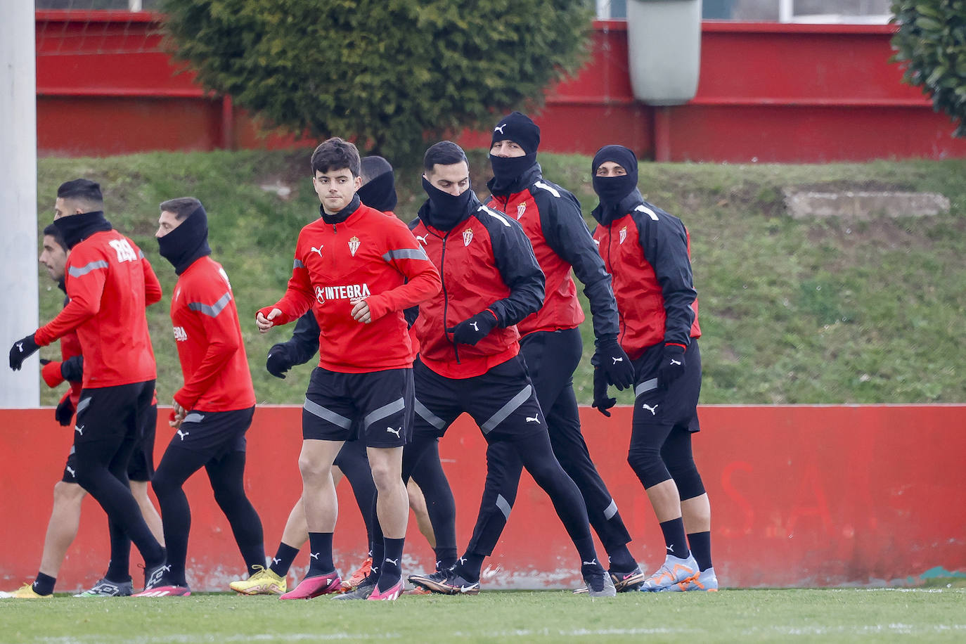 Fotos: Entrenamiento del Sporting (28/02/2023)