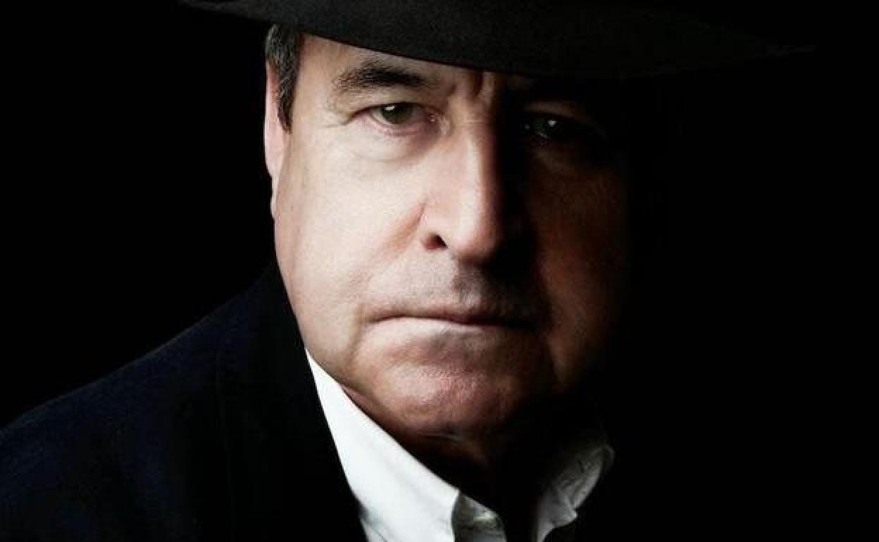 El escritor irlandés John Banville.