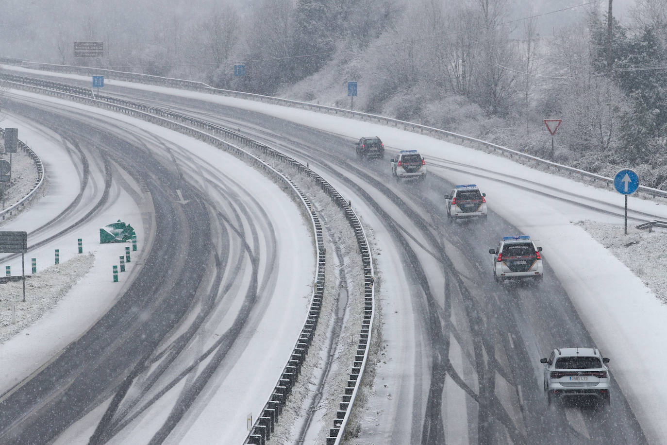 Fotos: Nieve y frío en Asturias