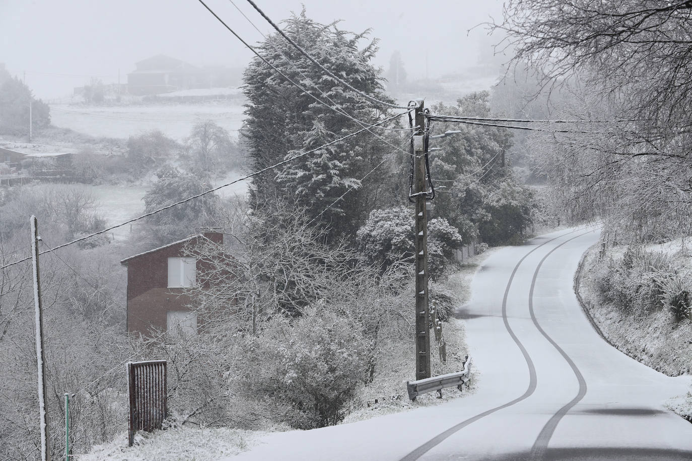 Fotos: Nieve y frío en Asturias