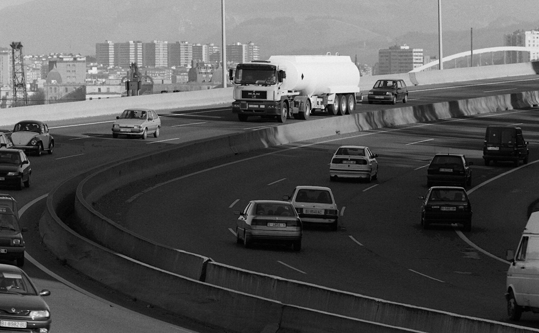 La autovía Bilbao-Behobia en su paso por la capital vizcaína.