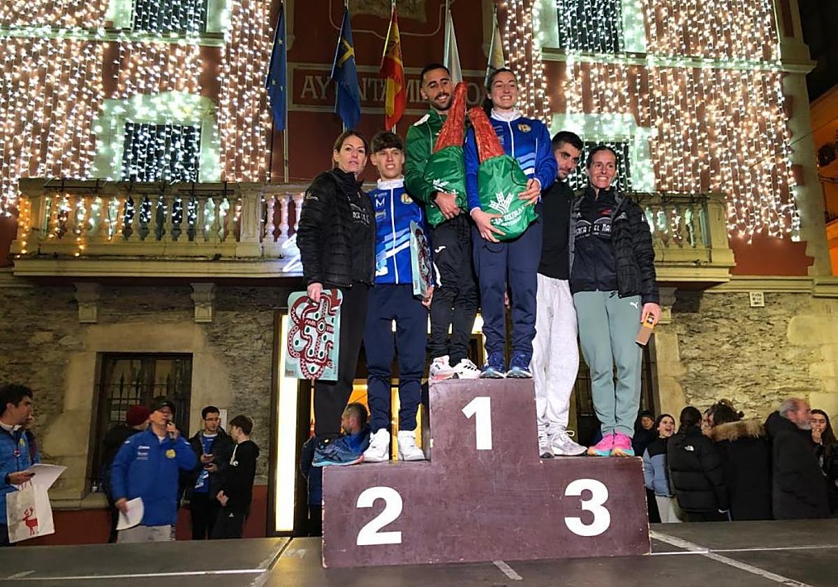 Podio de las pruebas absolutas en Navia.