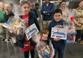 Los premiados presentaron las obras en el foyer del Valey.