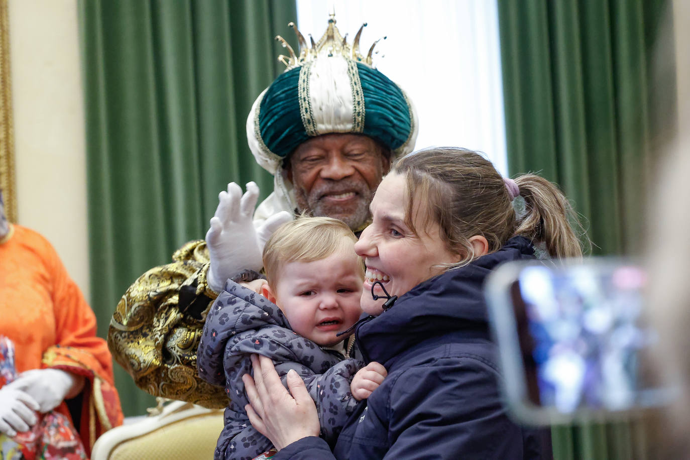 Desembarco de ilusión en Gijón con la llegada de los Reyes Magos