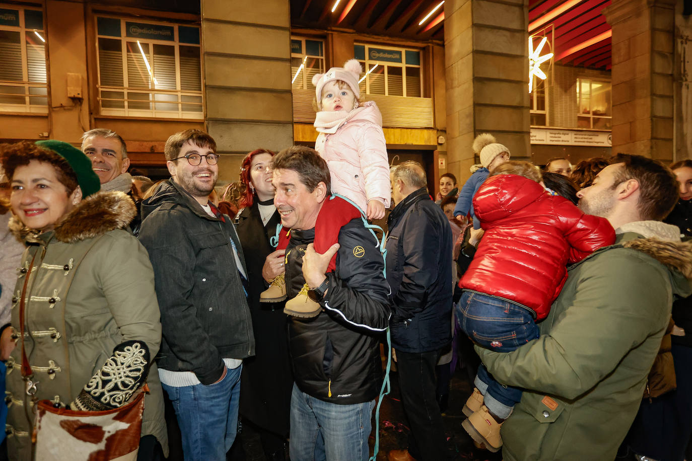 Los Reyes en el Ayuntamiento de Gijón