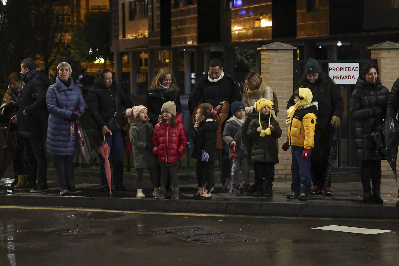 Lugones recibe a los Reyes Magos con los brazos abiertos