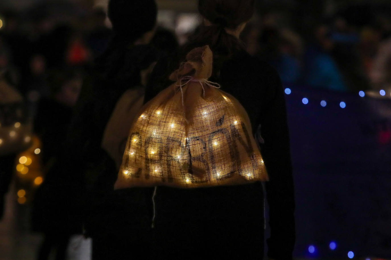 Todas las fotos de la cabalgata de los Reyes Magos en Avilés