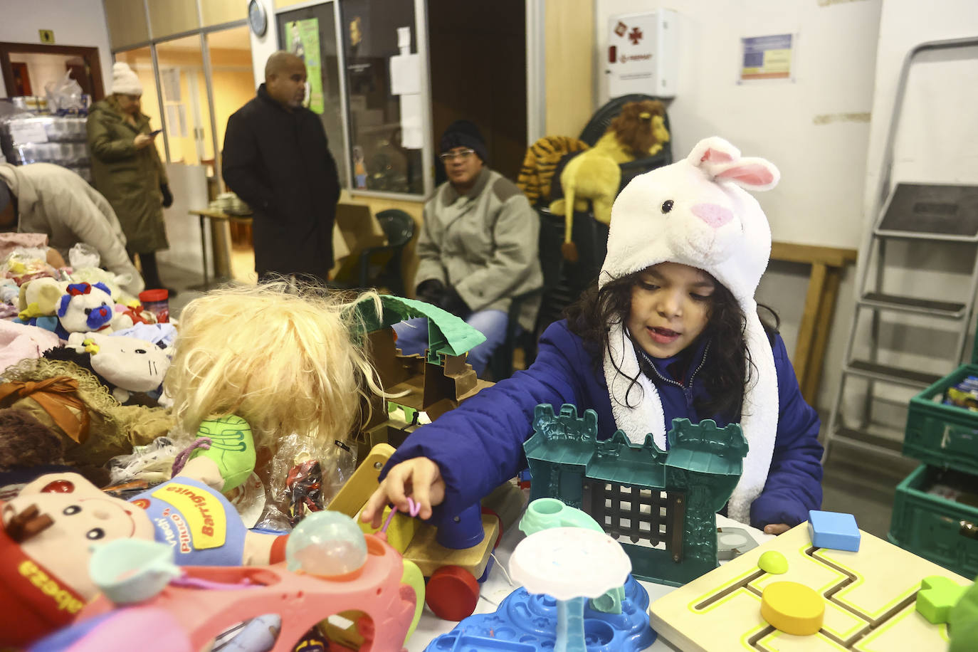 Una mañana de Reyes cargada de ilusión y de regalos en Asturias