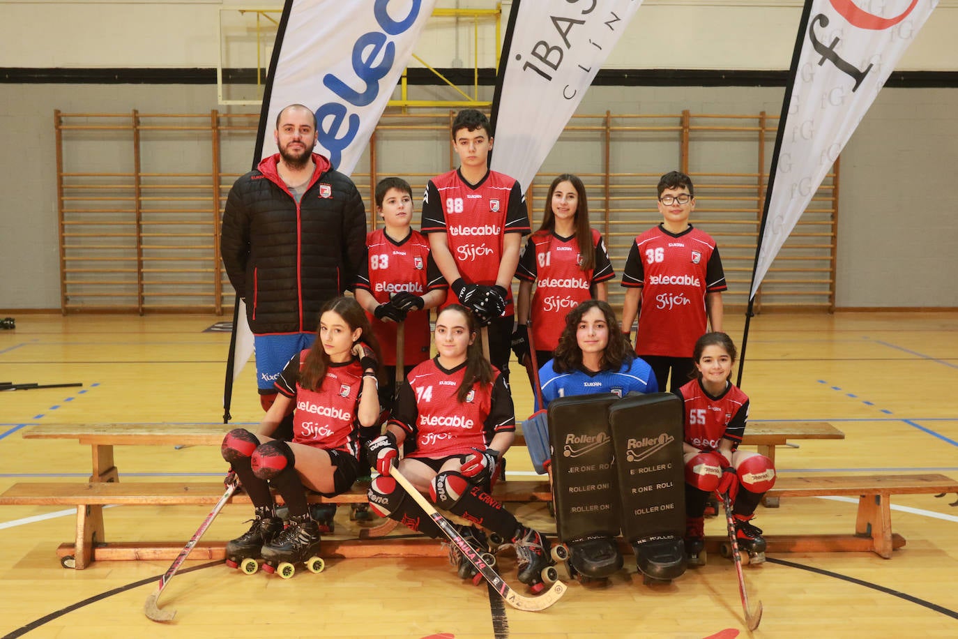 Así ha sido la presentación de equipos del Telecable en el pabellón Mata-Jove