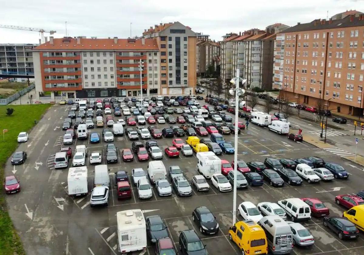 Aparcamiento disuasorio de la avenida Portugal.