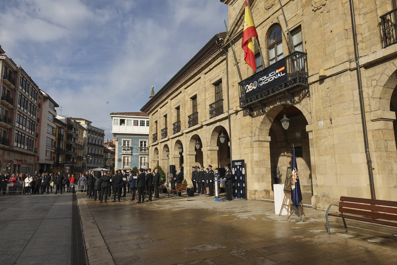 Avilés celebra los 200 años de la Policía Nacional