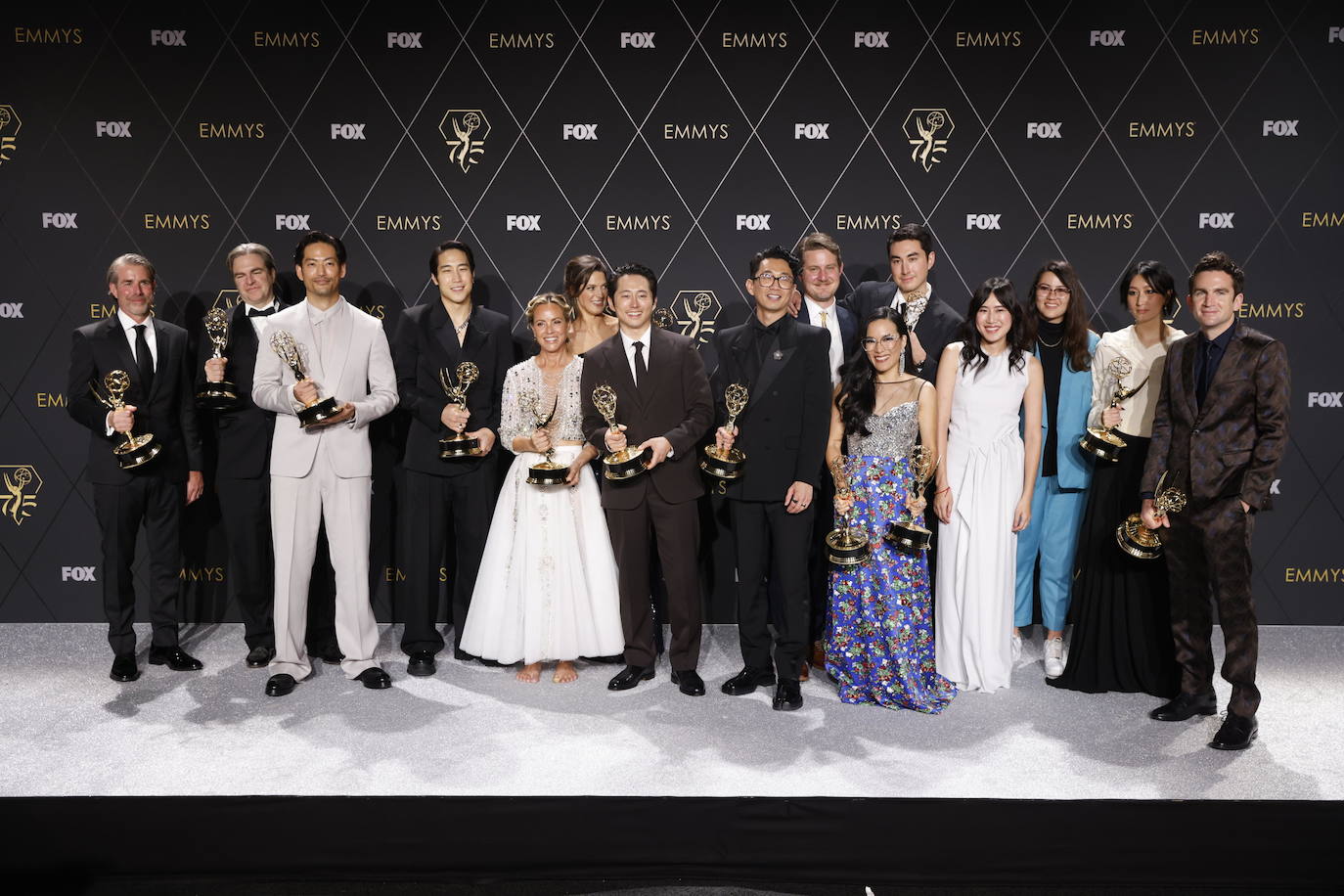 Los mejores momentos y atuendos de la gala de los Emmy 2024