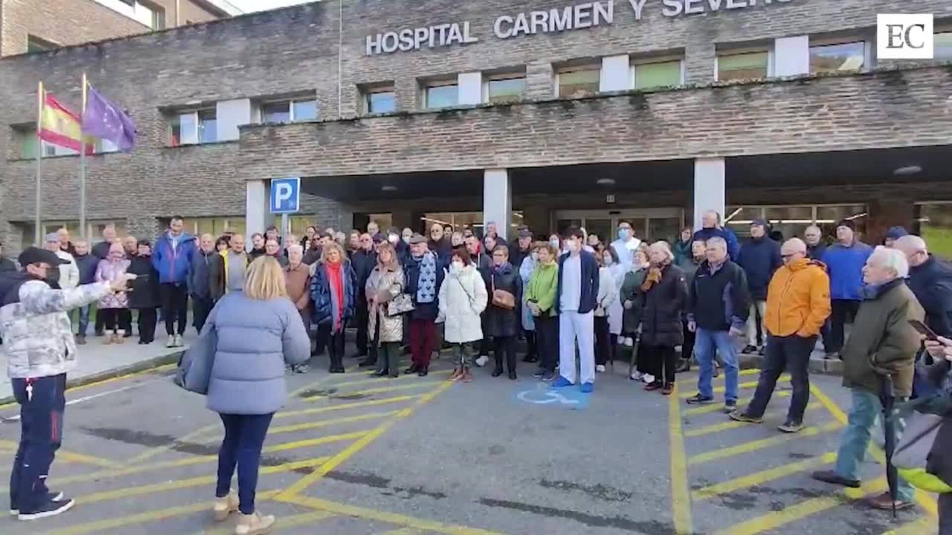 Concentración en contra del desmantelamiento del Hospital Carmen y Severo Ochoa