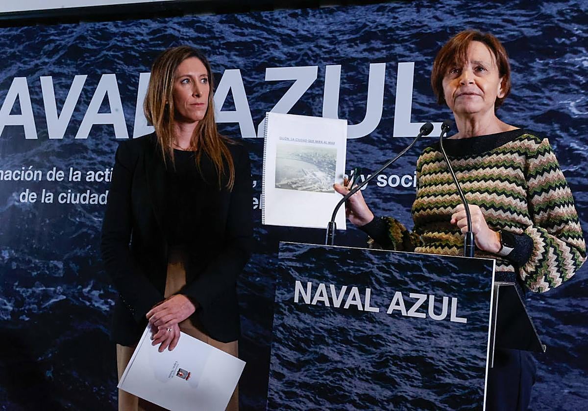 Ángela Pumariega y Carmen Moriyón en la presentación de 'Naval Azul'