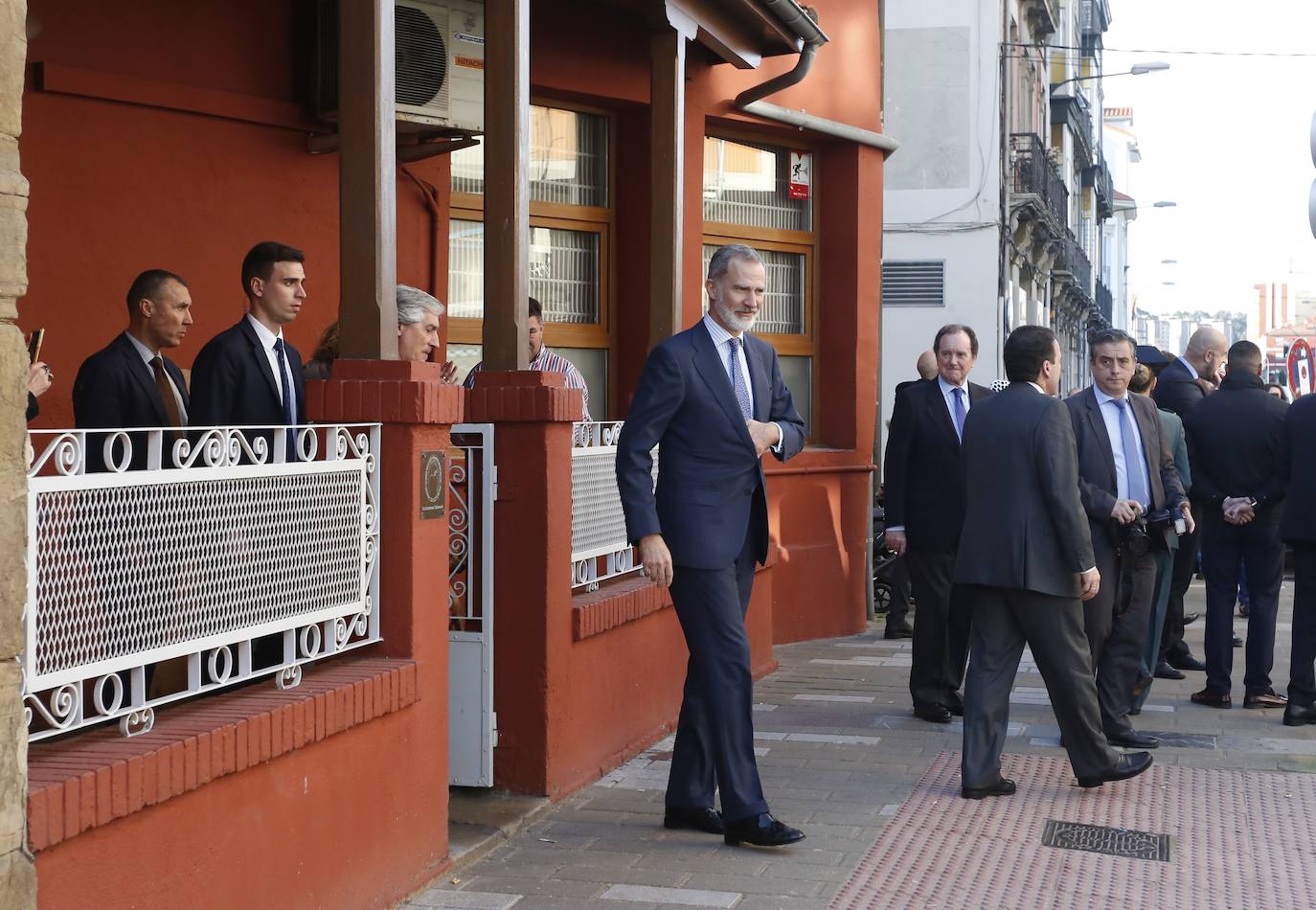 El Rey come en la sidrería avilesina Casa Lin