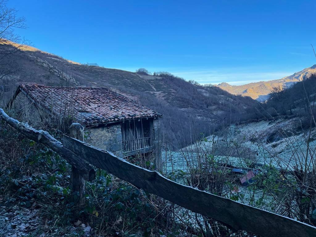 Tres rutas unidas que hacen un recorrido mágico: a las Foces del Pino, Los Pandos y Peña Melera