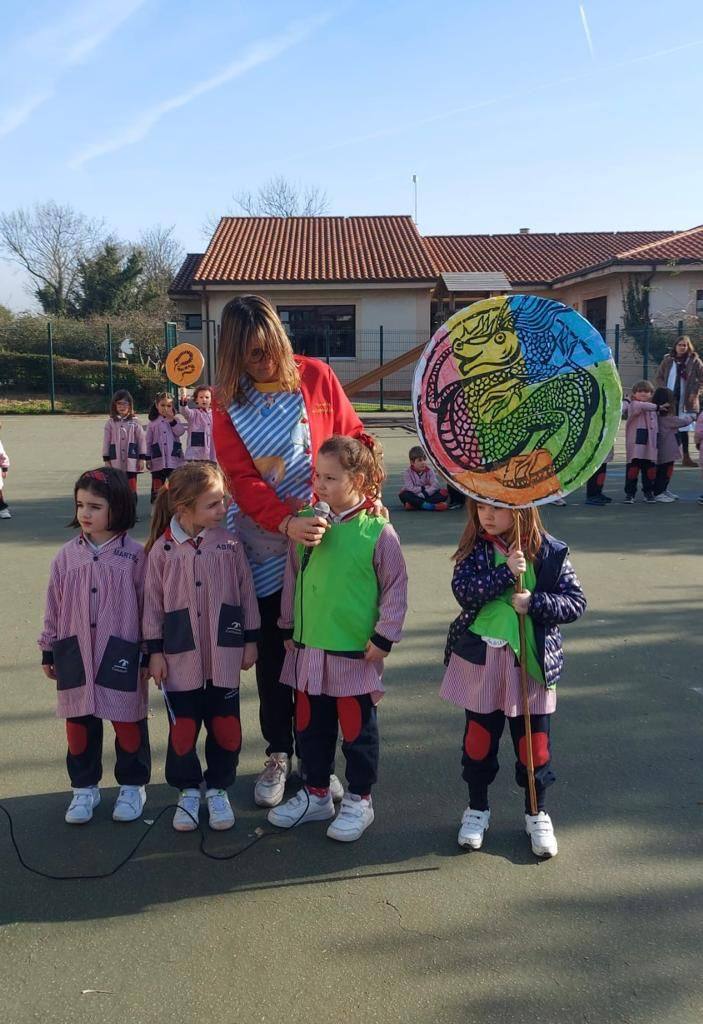 Así celebraron los colegios de Gijón el Día de la Paz