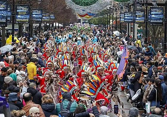 Desfile de carnaval de 2023 en Gijón.