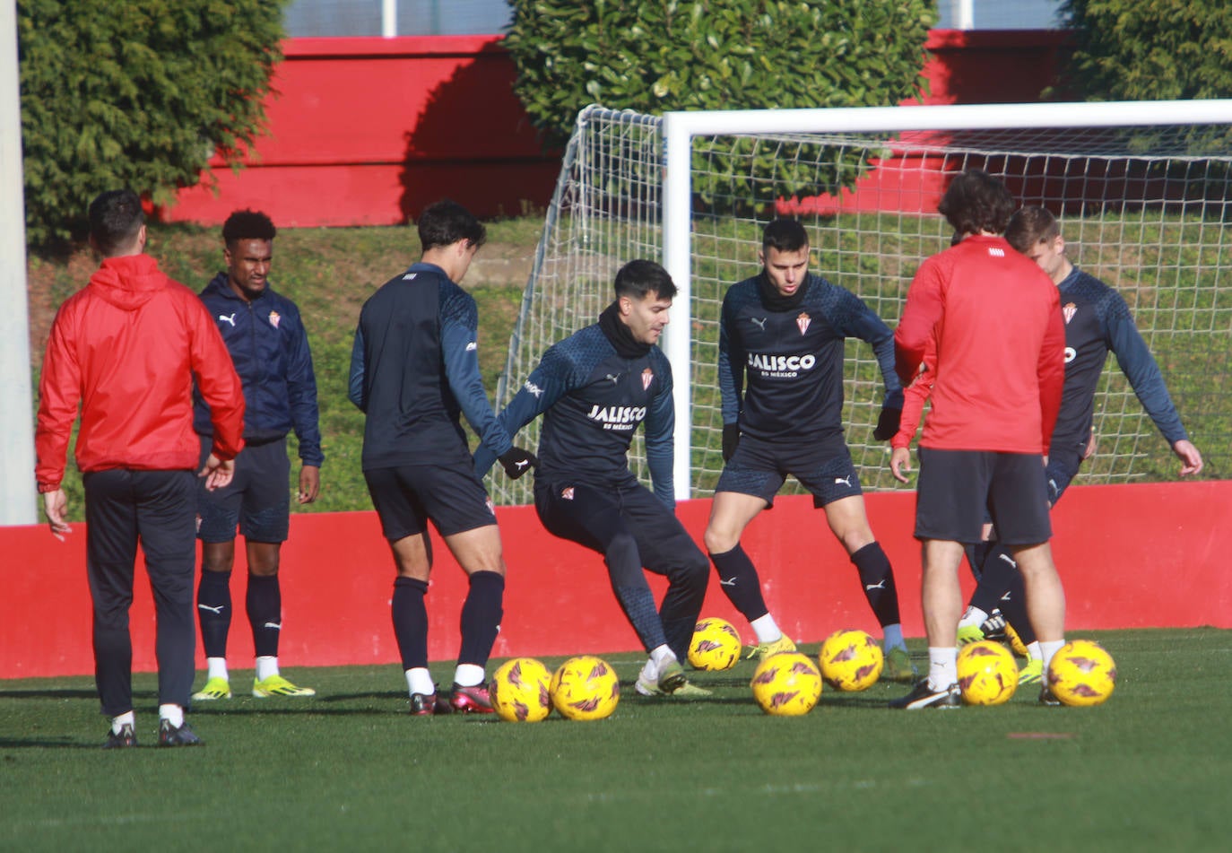 Las imágenes del entrenamiento del Sporting de Gijón