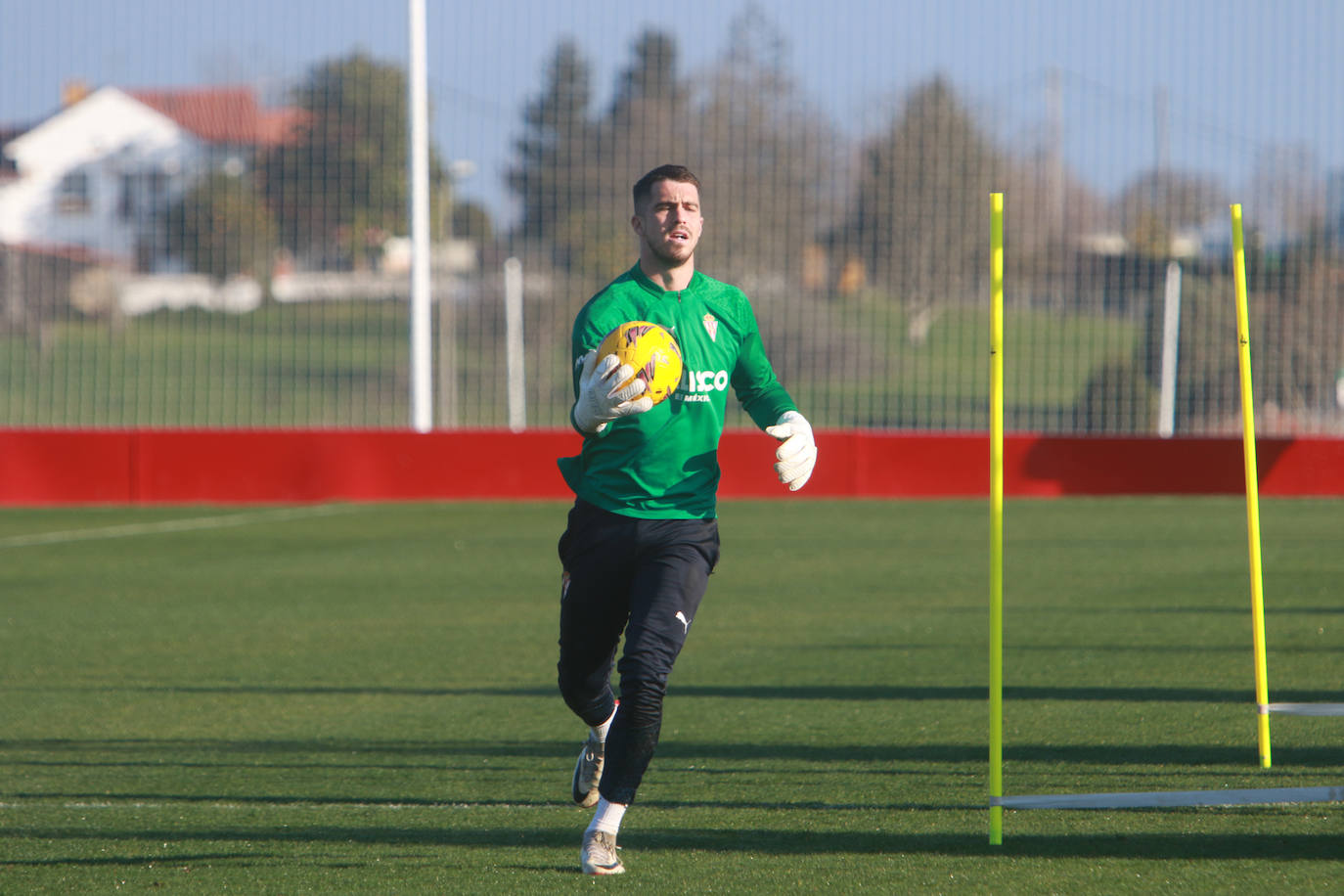 Las imágenes del entrenamiento del Sporting de Gijón